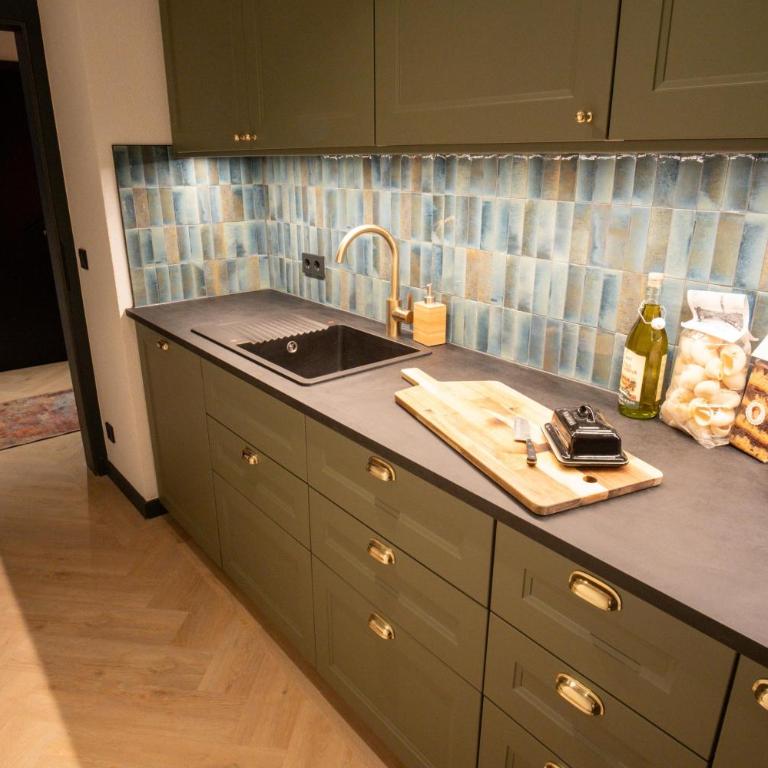 Appartements Cafe Schneider - Apartment mit 3 Schlafzimmern und Dusche - 8