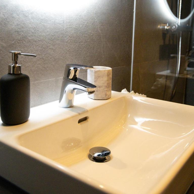 Appartements Cafe Schneider - Apartment mit 3 Schlafzimmern und Dusche - 24