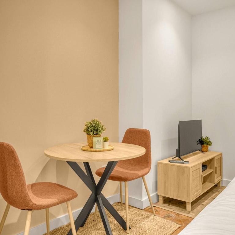 Appartement Typique Toulousain - Hyper-Centre - Appartement - 6