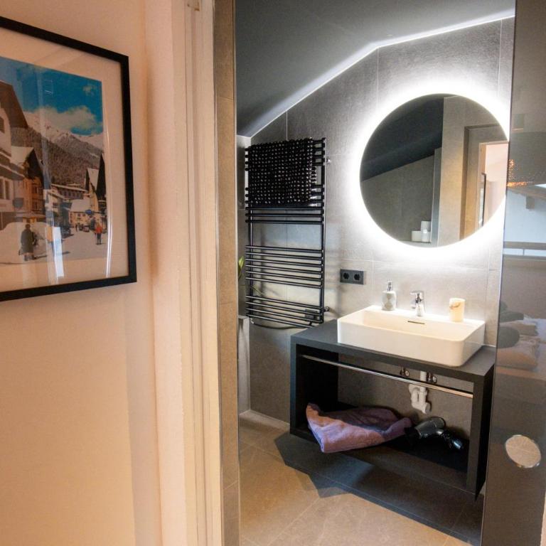 Appartements Cafe Schneider - Apartment mit 3 Schlafzimmern und Dusche - 50