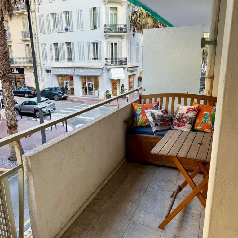 Studio Vidal in the city center of Cannes with AC - Apartment - 10