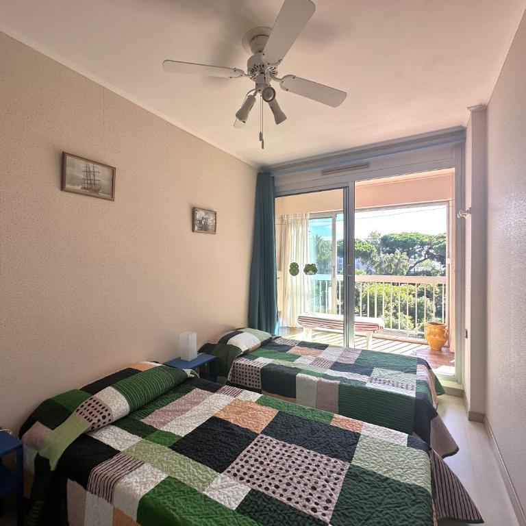 HYELAN - Appartement climatisé pour 6 personnes avec piscine sur le port d'Hyères - Apartment mit 2 Schlafzimmern - 12