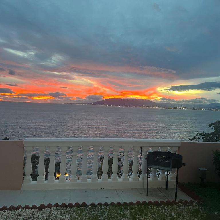 Magnificent Holiday 5 bedroom villa in beach front - Villa - 8