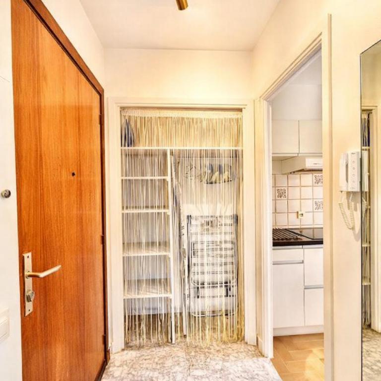 1 min to sea, Parking, AC, Terrace, 15 min Monaco - Appartement avec Terrasse - 15