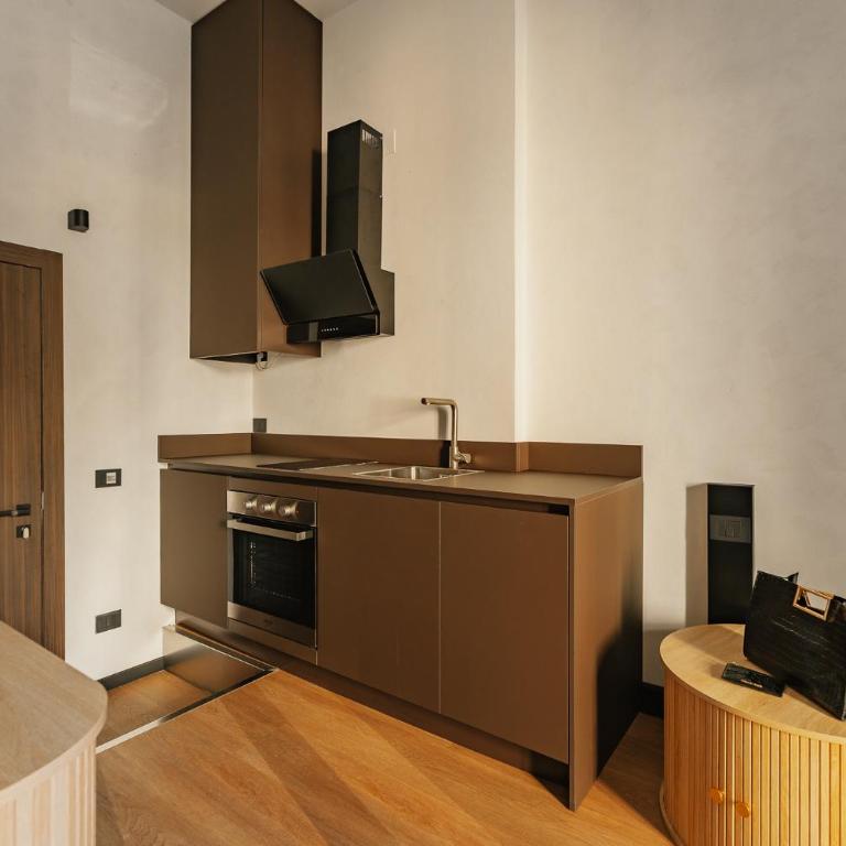 Cavour Suites - Appartamento Deluxe - 14