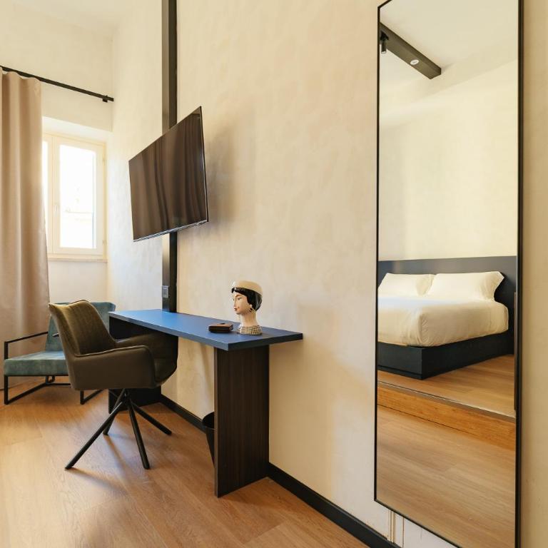 Cavour Suites - Camera Deluxe - 14
