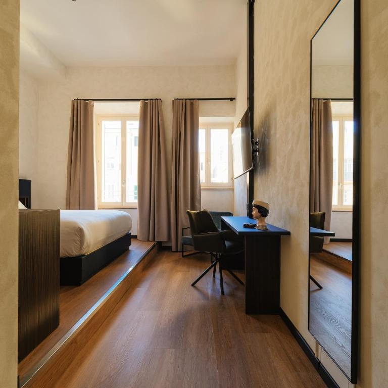 Cavour Suites - Camera Deluxe - 11
