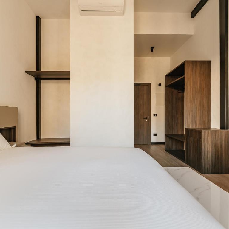Cavour Suites - Camera Deluxe - 19