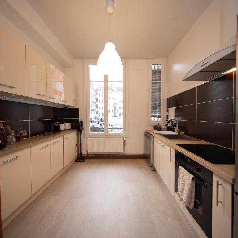 L'Élégance - Cozy & Parking - Apartment - 14