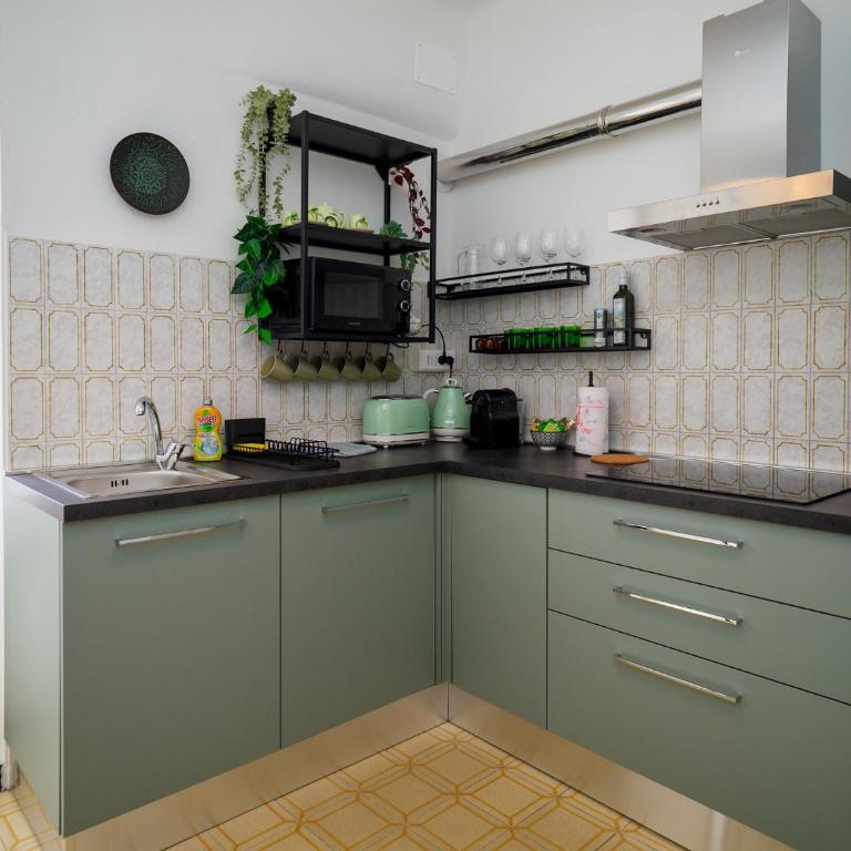 La Casa del Pastenello Family Apartment with AC - Two-Bedroom Apartment - 9