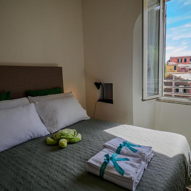 La Casa del Pastenello Family Apartment with AC - Two-Bedroom Apartment - 15
