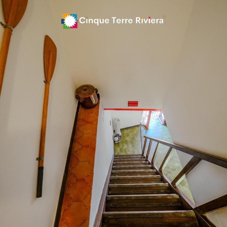 El Nin Apartment with Terrace & AC - Two-Bedroom Apartment - 29