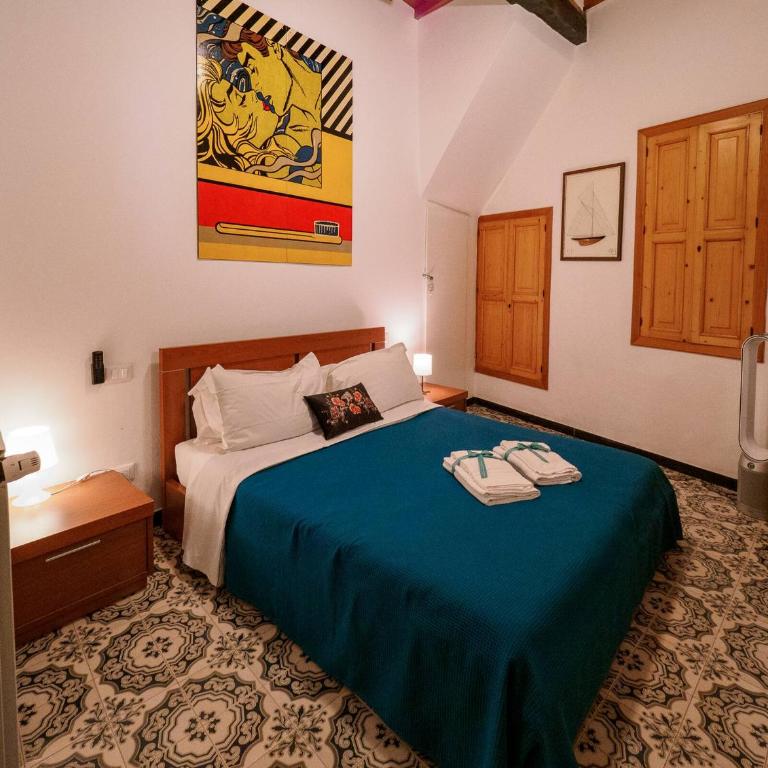 Unda de Ma Apartment with AC & Sea View Balcony - Three-Bedroom Apartment - 14