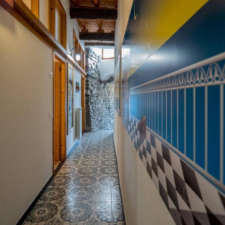 Unda de Ma Apartment with AC & Sea View Balcony - Three-Bedroom Apartment - 17