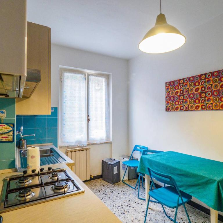 La Casa di Frida Family Apartment - Two-Bedroom Apartment - 18