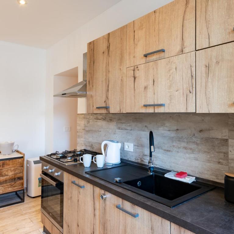 Casa Limone - Studio apartment with private courtyard - Studio with Terrace - 7