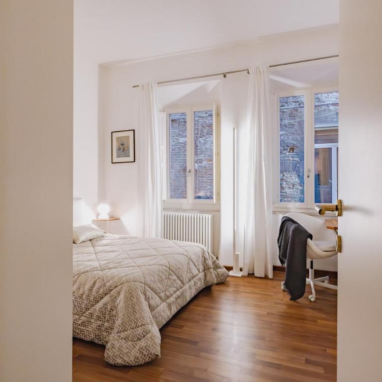 GuestHost - Historic Palace in the Heart of Siena - Two-Bedroom Apartment - 23