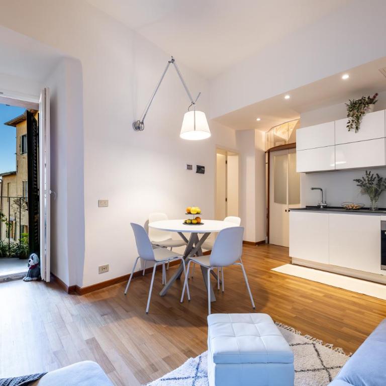 GuestHost - Historic Palace in the Heart of Siena - Two-Bedroom Apartment - 1