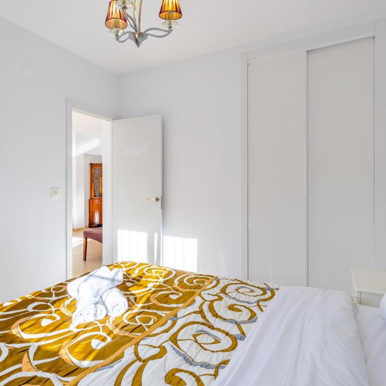 Inftour La Fustera Villa - Chalet de 3 dormitorios - 10