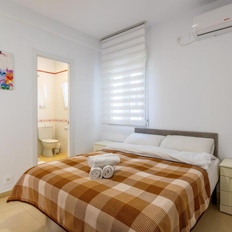 Inftour La Fustera Villa - Chalet de 3 dormitorios - 13