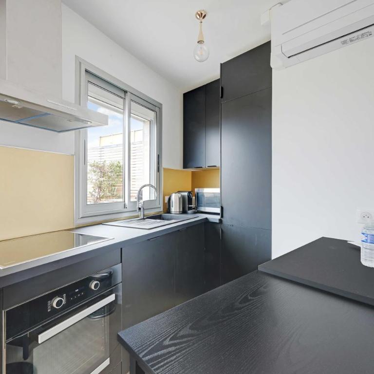 A C 2P apartment with terrace and view of Paris - Appartement 1 Chambre - 3
