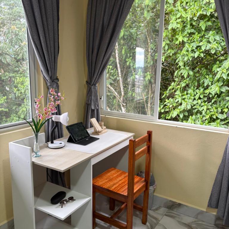 Hostal Tena Ñaui - Habitación Familiar Deluxe - 6