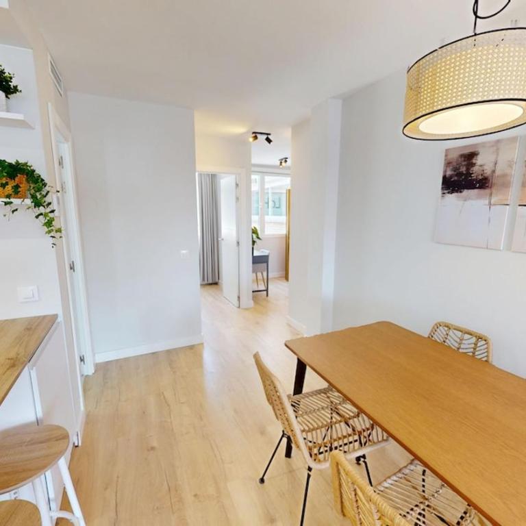Stunning 2-bedrooms penthouse in Cuatro Caminos - Artistas 2 - Two-Bedroom Apartment with Terrace - 4