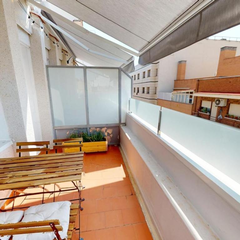 Stunning 2-bedrooms penthouse in Cuatro Caminos - Artistas 2 - Two-Bedroom Apartment with Terrace - 12