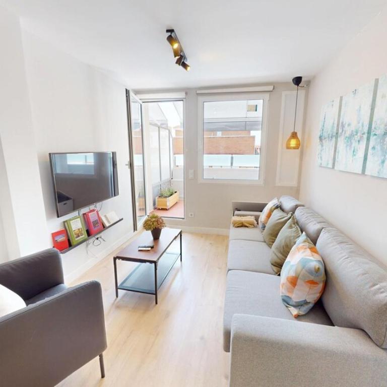Stunning 2-bedrooms penthouse in Cuatro Caminos - Artistas 2 - Two-Bedroom Apartment with Terrace - 19