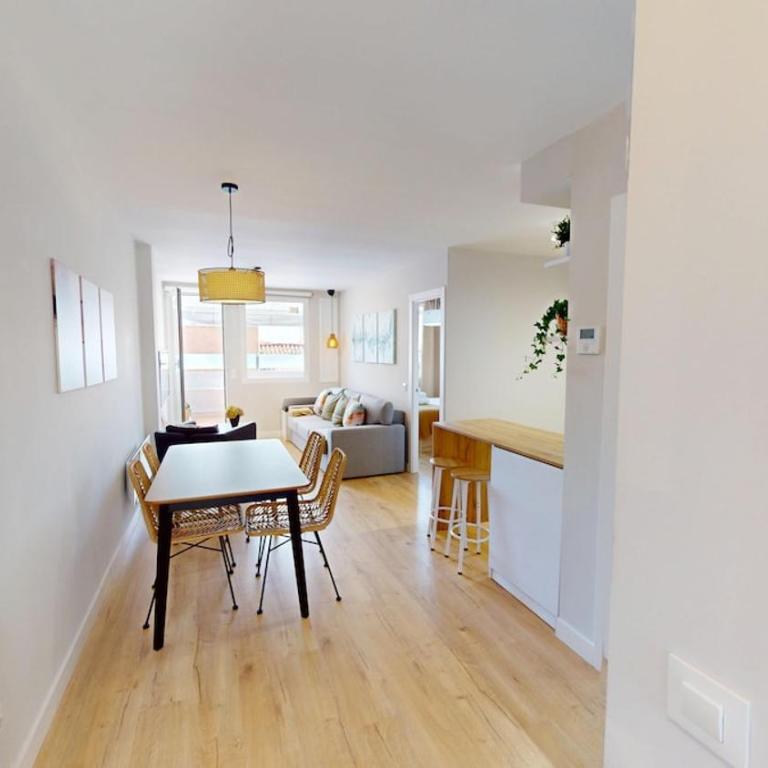 Stunning 2-bedrooms penthouse in Cuatro Caminos - Artistas 2 - Two-Bedroom Apartment with Terrace - 22