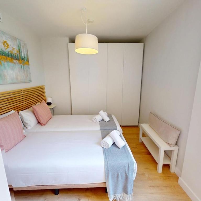 Stunning 2-bedrooms penthouse in Cuatro Caminos - Artistas 2 - Two-Bedroom Apartment with Terrace - 29