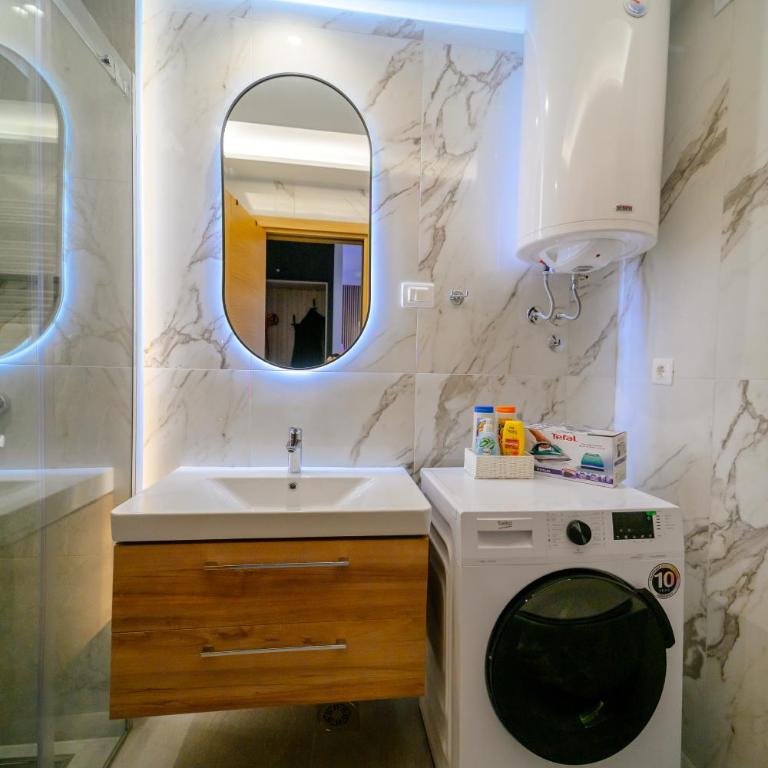 Zlatibor Pine & Peak - One-Bedroom Apartment - 23