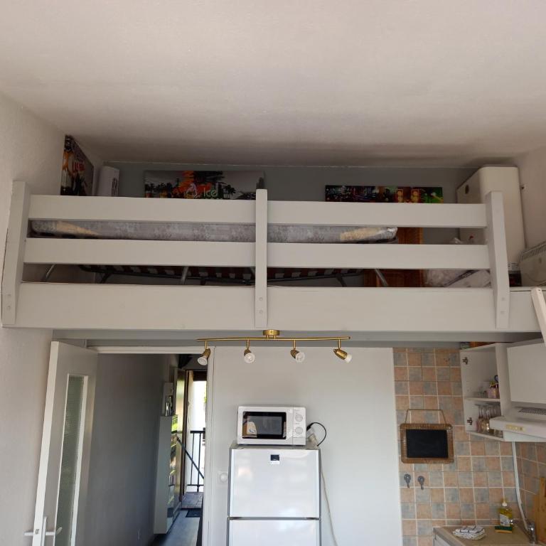 La Baleine rose, T2 vue dégagée sur le Centre Port - Apartment mit 1 Schlafzimmer - 12