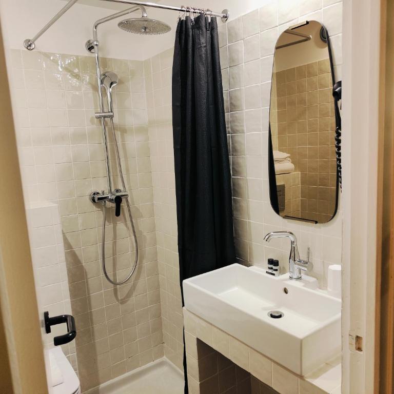 Hôtel Noir - Suite Junior (3 Adultes) - 16