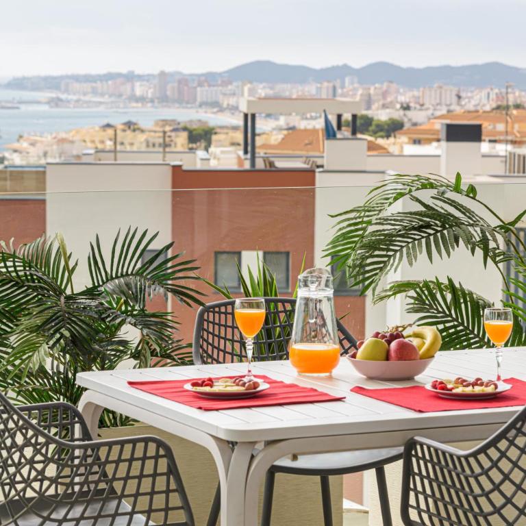 WintowinRentals Fuengirola Exclusive Sea View Apartment with Terrace, Pool and Parking - Apartamento de 2 dormitorios - 14