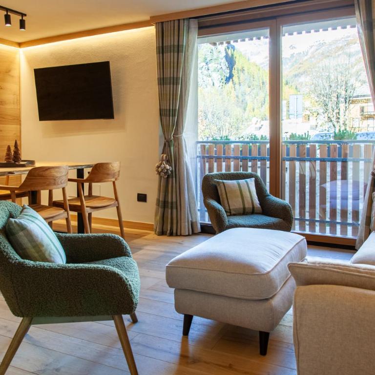 Maison Mont Blanc, brand new apartment ideal for 4, private parking, walking from center - Appartamento con 2 Camere da Letto - 2
