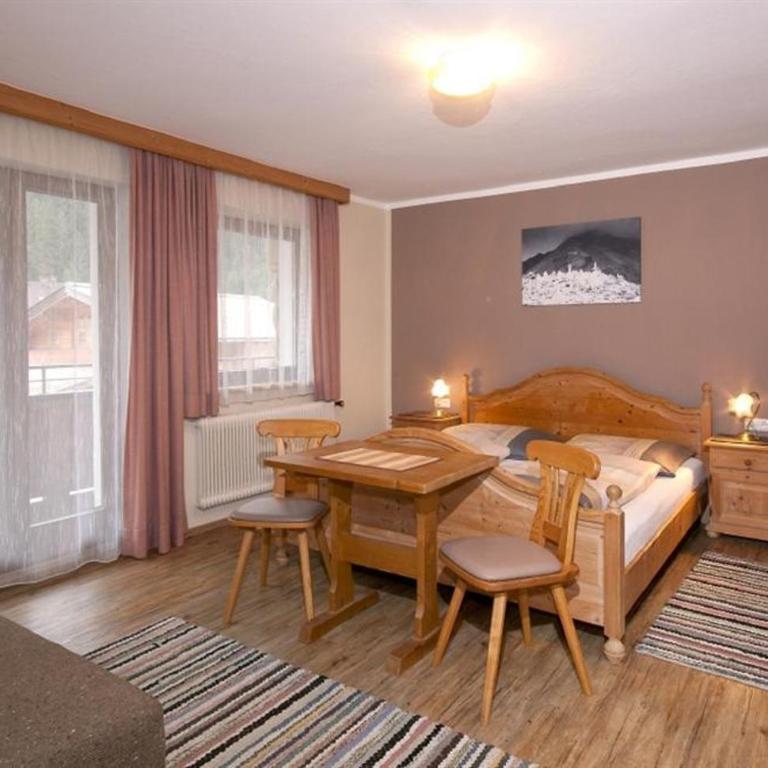 Landhaus Tyrol - Apartment mit 2 Schlafzimmern und Dusche - 3