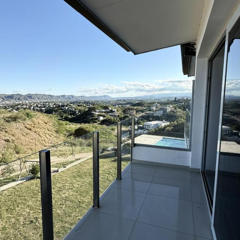 Chalet en Carlos Paz - Casa de 2 dormitorios - 67