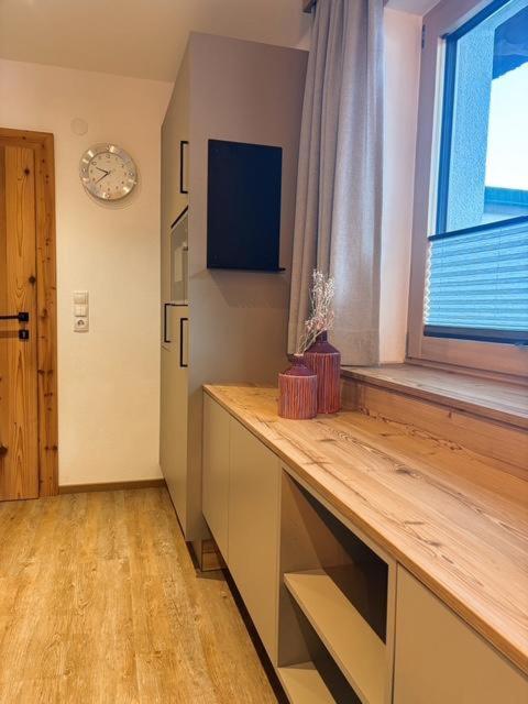 Landhaus Tyrol - Apartment mit 1 Schlafzimmer und Dusche - 7