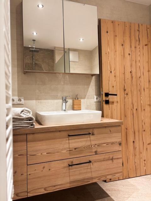 Landhaus Tyrol - Apartment mit 1 Schlafzimmer und Dusche - 9