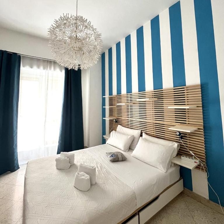 Palermo Central BB - Double Room with Private External Bathroom - 15