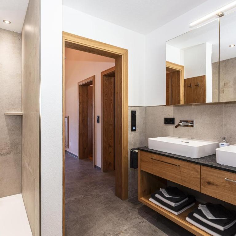 Ferienwohnungen Hausbacher-Bichlhof - Apartment mit 2 Schlafzimmern und Dusche - 38