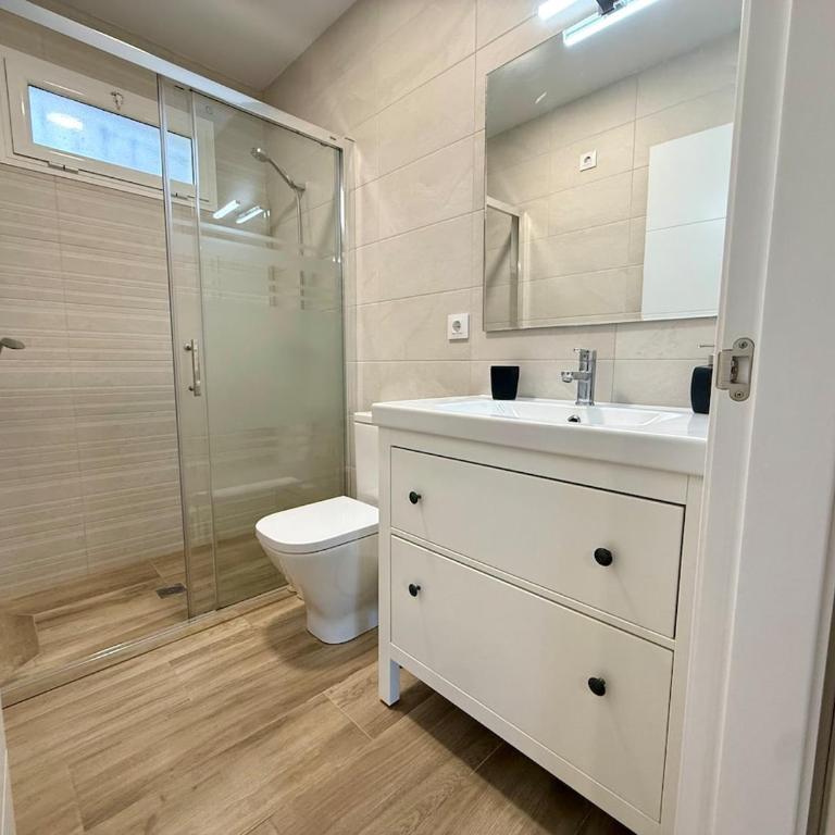 Nervion Apartments Sevilla - Apartamento de 3 dormitorios - 21