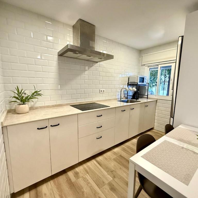 Nervion Apartments Sevilla - Apartamento de 3 dormitorios - 23