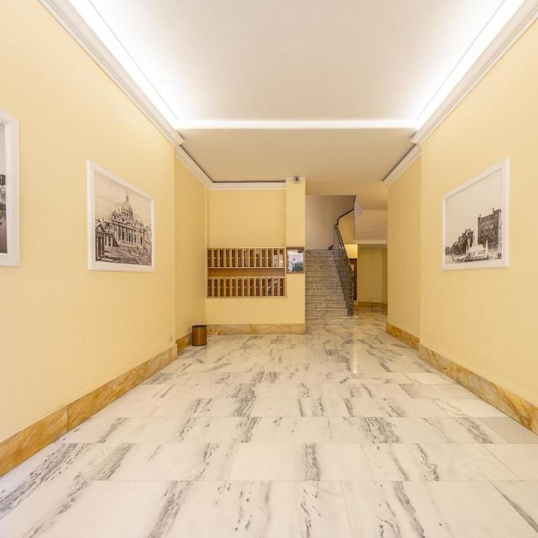 Vatican Home with Private Patio near San Pietro - Appartamento con 1 Camera da Letto - 11