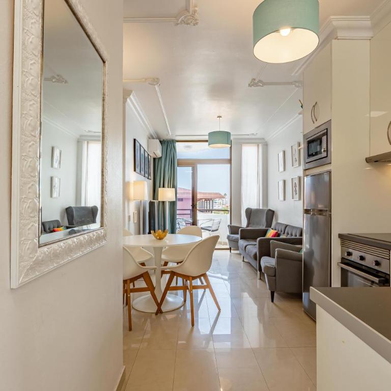 HDFM Collection - Yumbo Centrum - Two-Bedroom Apartment - 20