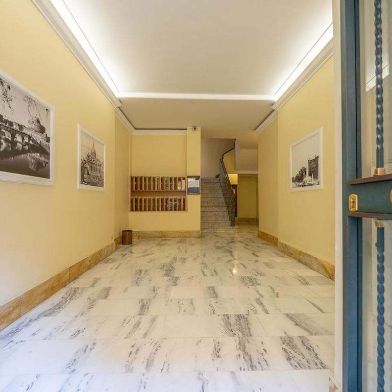 Vatican Home with Private Patio near San Pietro - Appartamento con 1 Camera da Letto - 16