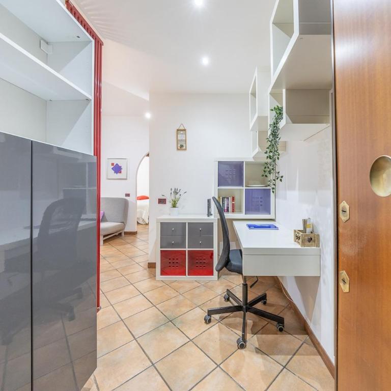 Vatican Home with Private Patio near San Pietro - Appartamento con 1 Camera da Letto - 27