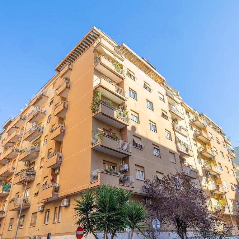 Vatican Home with Private Patio near San Pietro - Appartamento con 1 Camera da Letto - 50