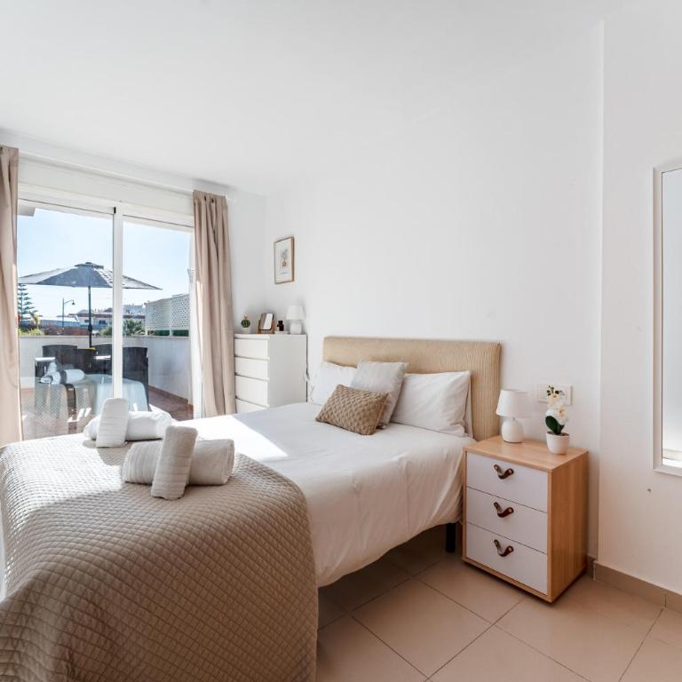 MalagaSuite Estepona Sun & Terrace - Apartamento de 1 dormitorio con terraza - 16